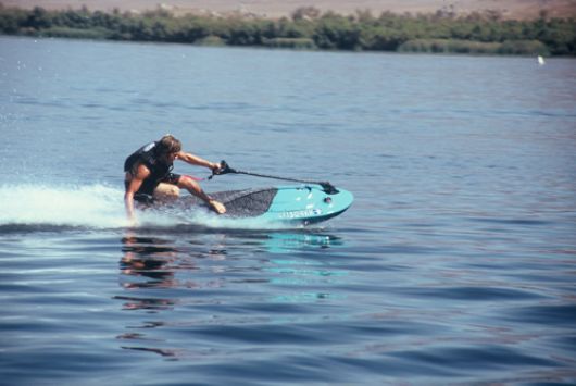 Rivoluzione Xboard un po' moto d'acqua, un po' surf