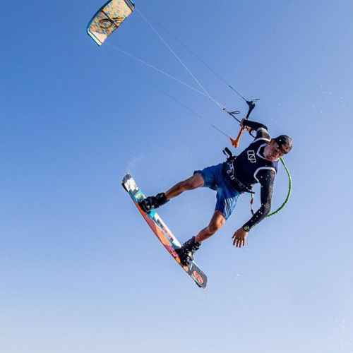 eccellenza del kite surf mondiale vive a Sermoneta