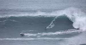Francisco Porcella manca l’onda giusta al “Big Surf Tour”