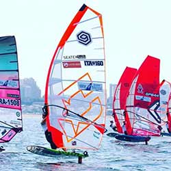 BRUNO MARTINI ITA-160 E' IL PRIMO CAMPIONE ITALIANO FOIL WINDSURF