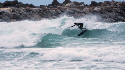 Buggerru Surf Trophy: in Sardegna arrivano i giovani assi del surf