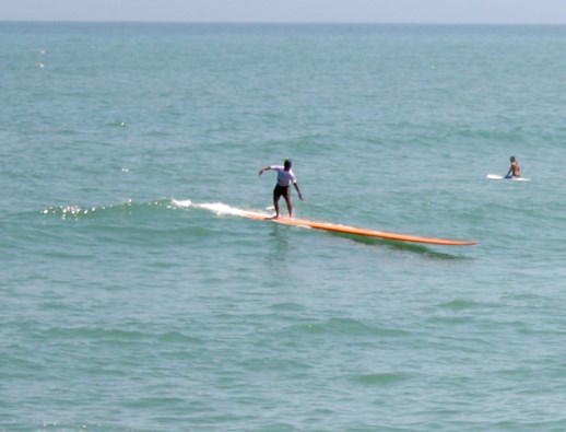 Surf su tavola pi lunga del mondo