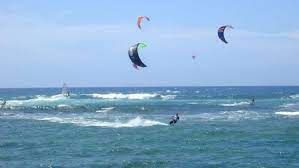 Kitesurf, autorizzata nuova area a Pesce Luna - Roma, Fiumicino