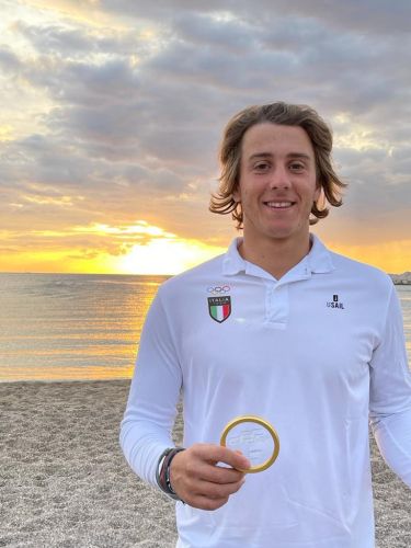 Nicolò renna Campione Europeo under 21 iQFoil class