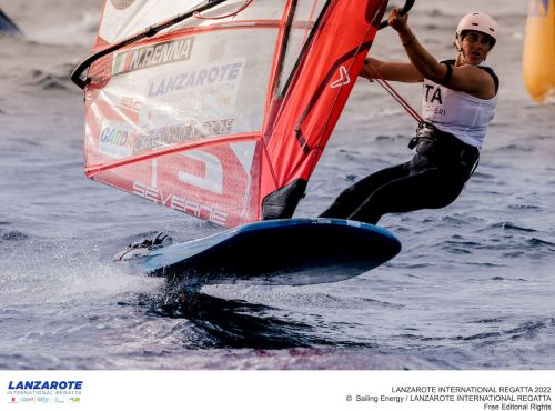 L\'atleta del Circolo Surf Torbole Nicolò Renna bronzo alla Lanzarote International Regatta