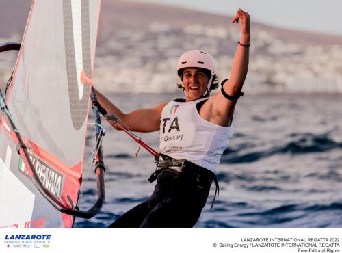 L\'atleta del Circolo Surf Torbole Nicolò Renna bronzo alla Lanzarote International Regatta