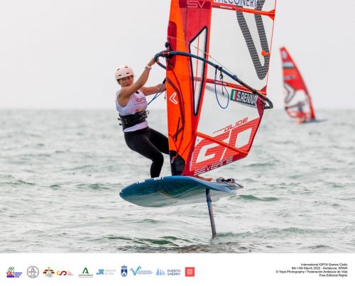 Due ori e un argento iQFoil a Cadice per il Circolo Surf Torbole