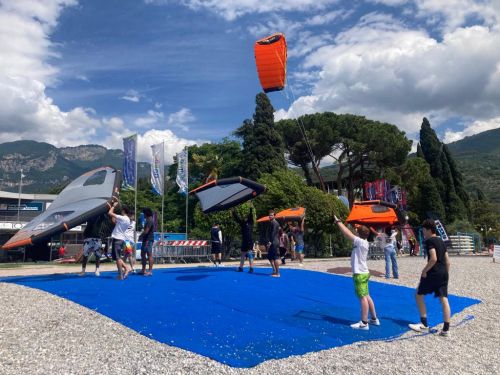  I corsi per bambini e ragazzi del Circolo Surf Torbole